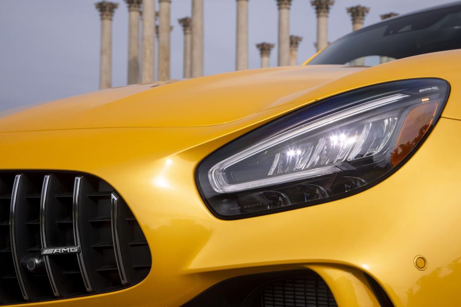Детали экстерьера Mercedes-AMG GT R (C190) 2019 года  (NA) (фото 43 из 85)